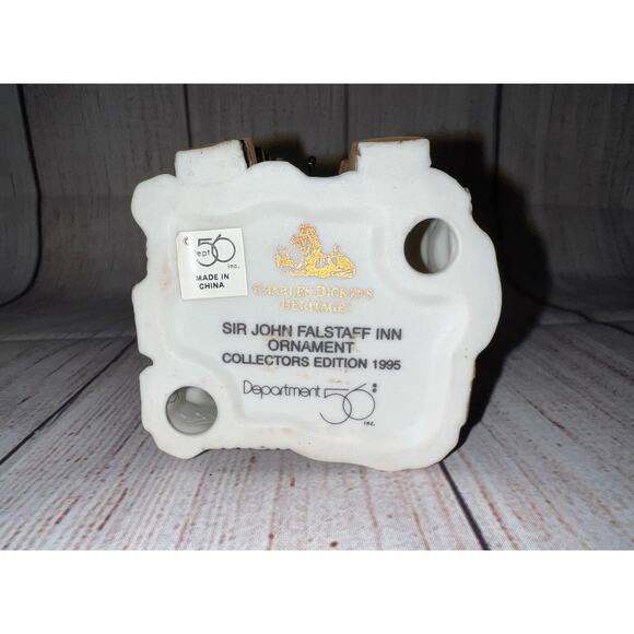 Dept 56 - 1995 Xmas Ornament - Dickens - Sir John Falstaff Inn - Picture 12 of 14